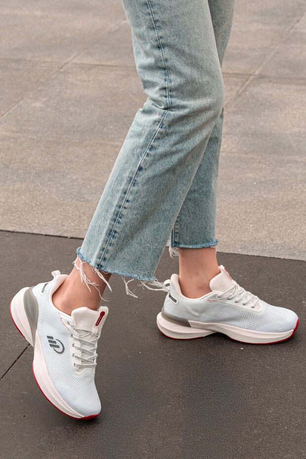Active High-Sole Comfortable Sneakers