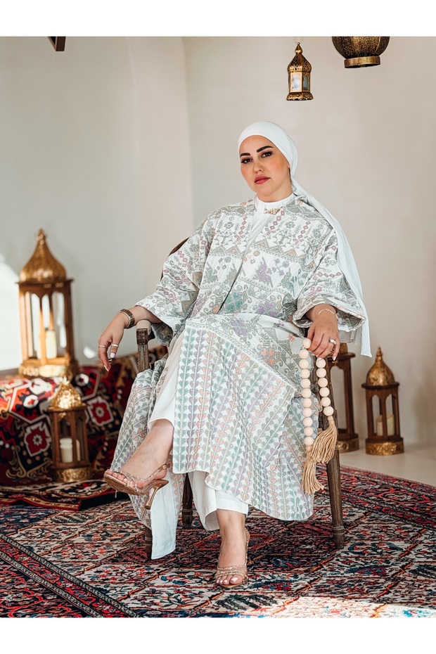 Silver Whisper Abaya