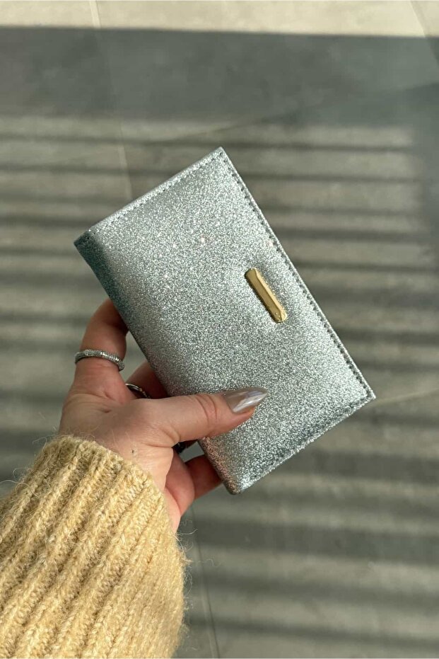 Glittery Wallet |   Elegant Shine & Functional Design - Silver