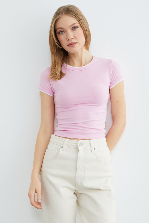 Basic Bisiklet Yaka Biyeli Crop Tişört - 2