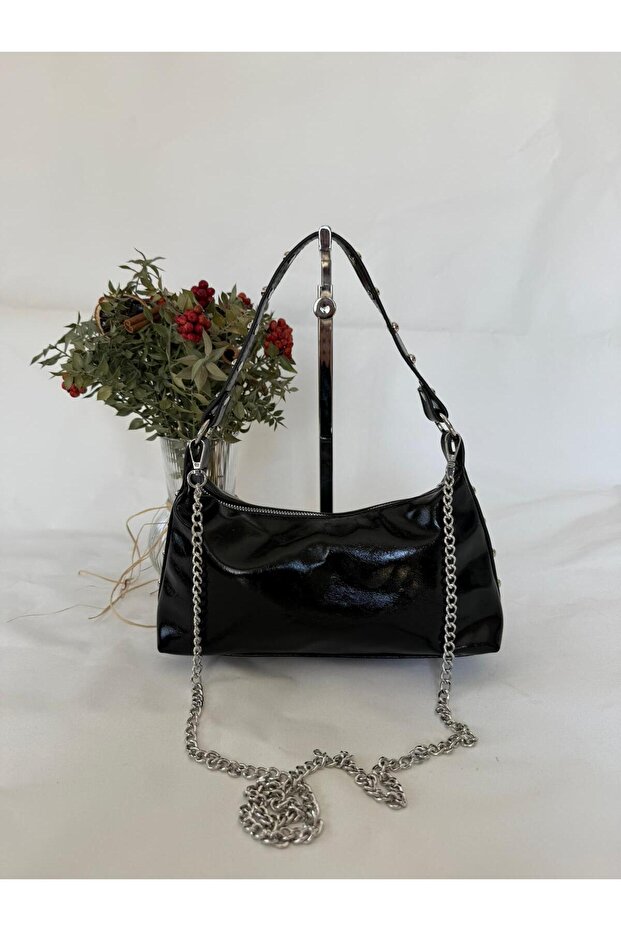 Black Patent Leather Chain Strap Women's Shoulder Bag – Studded Y2K Baguette Model