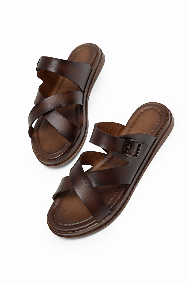 Women's Tan Comfortable Thermo Sole Buckle Cross-Strap Slippers