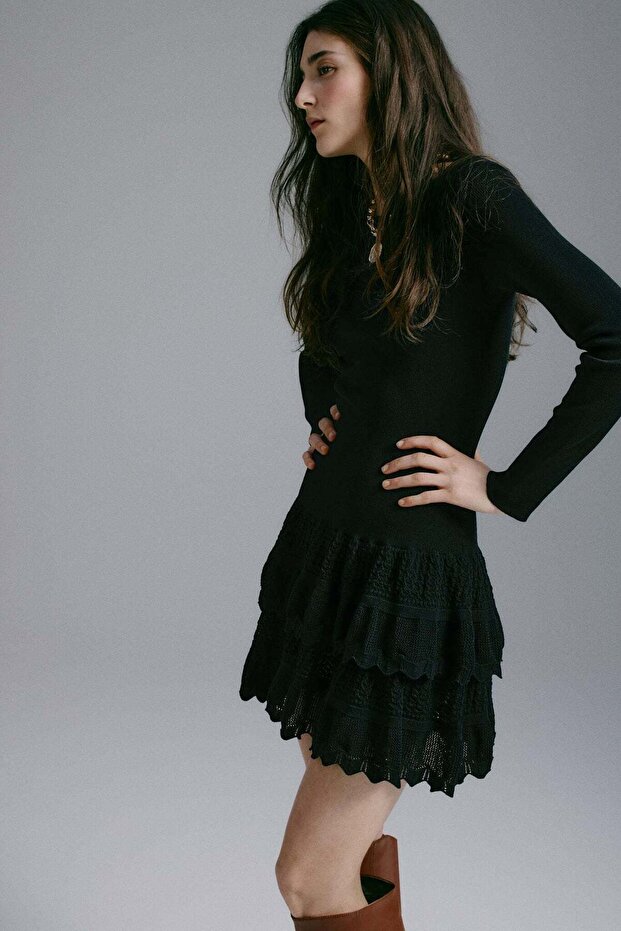 Tiered-skirt dress