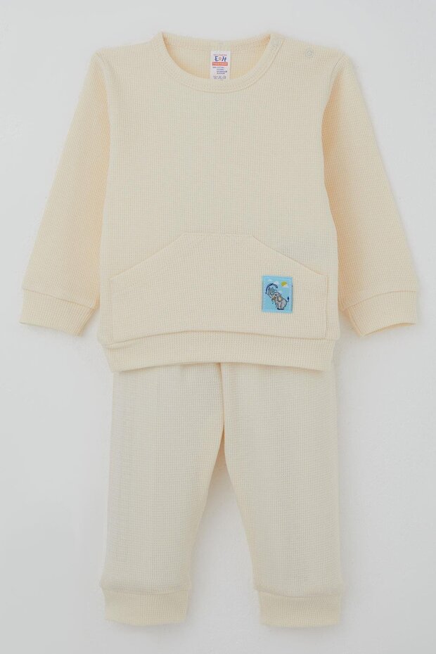 Baby Boy Pajama Set with Shoulder Patches and Kangaroo Pockets, Cute Elephant Emblem, 4 Months-1 Year, Cream