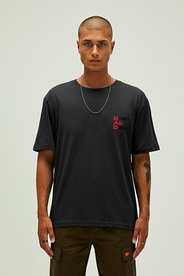 Beyond Men's Black Tshirt Night