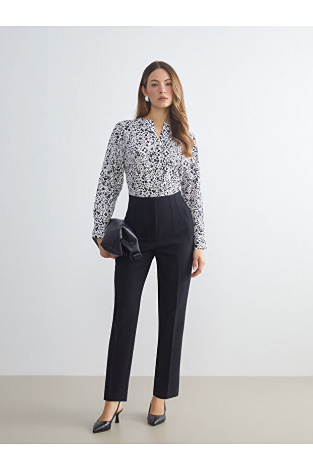 Esvab • Modern & Distinctive Plus Size Standardfit Women's Cigarette Pants