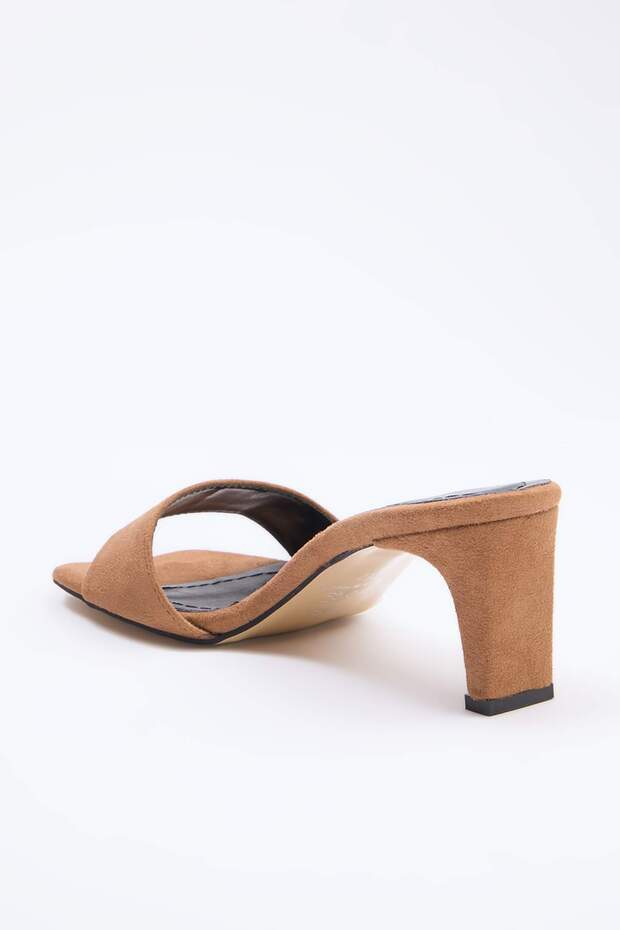 Camel Süet 6 cm Kadın Klasik Topuklu Ayakkabı TAKSS26TO00002 - 4