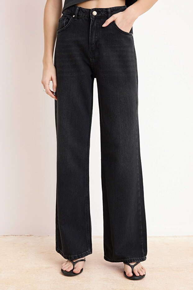 Siyah More Sustainable YUMUŞACIK Tencel Karışımlı Yüksek Bel Wide Leg Jeans TWOSS26JE00137 - 1