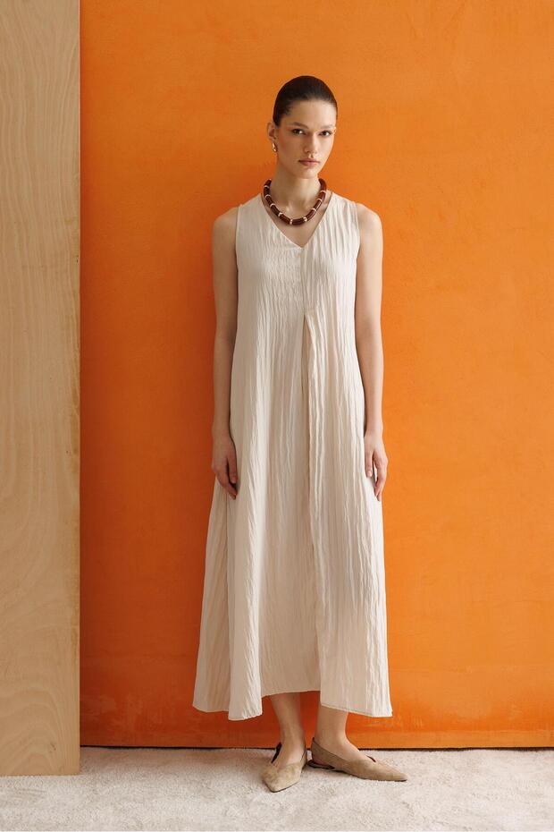4700 Women's V-Neck Front Pleated Dress Stone