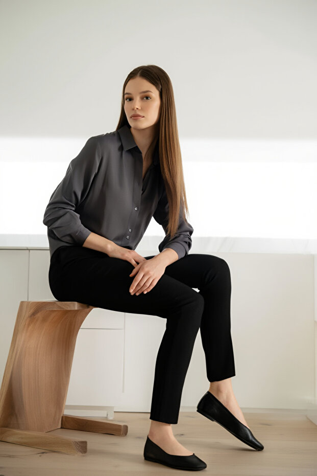 Modern Duruşlu Şık Gri Gömlek - 7