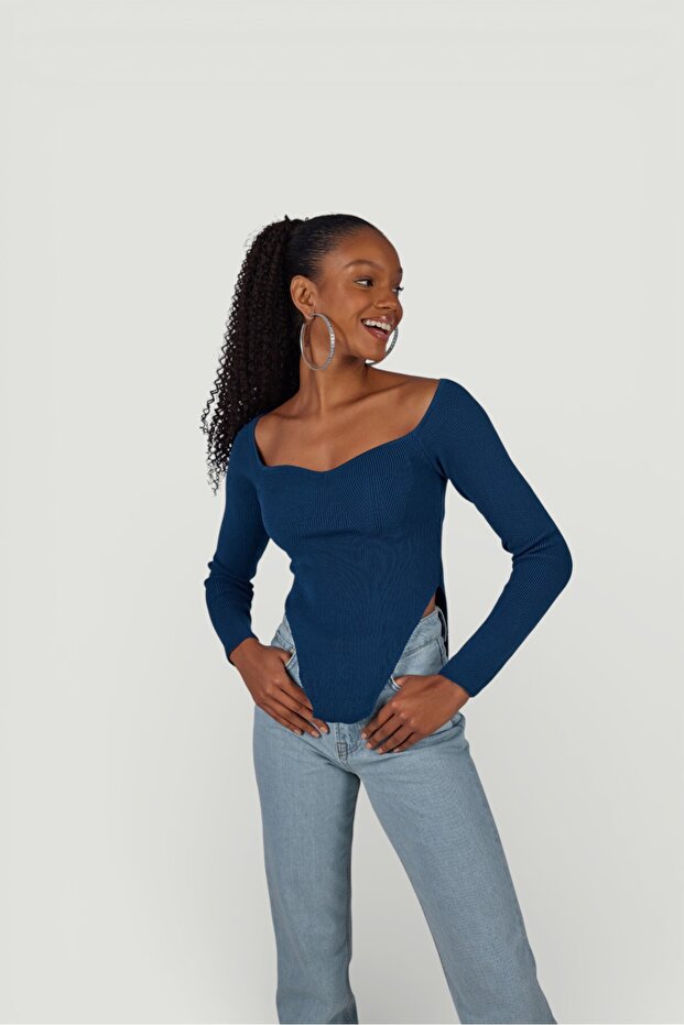 Long Sleeve Sweetheart Neck Rolla Sweater Navy Blue