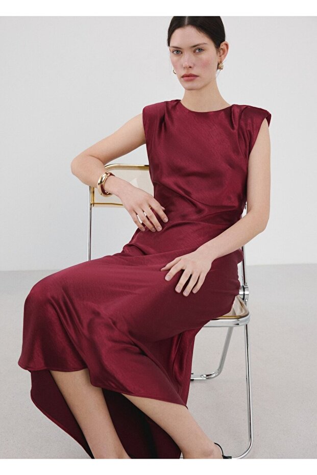 Vatkalı saten elbise - 7