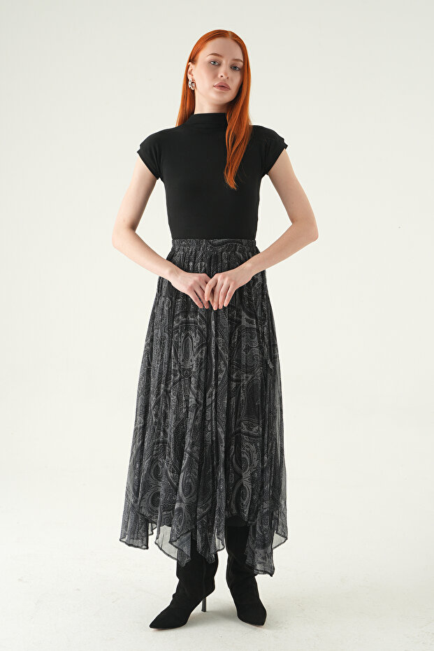 8461A تنورة منقوشة باللون الأسود - 6