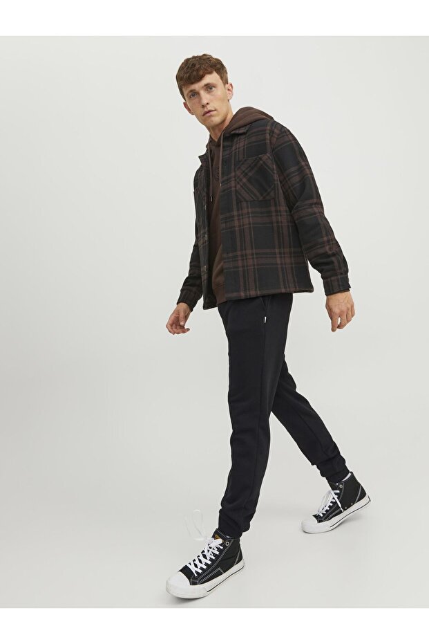 Jogginghose Regular Fit Jogginghose - 8