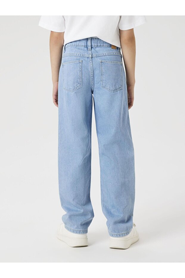 Jeans mit gerader Passform - 7