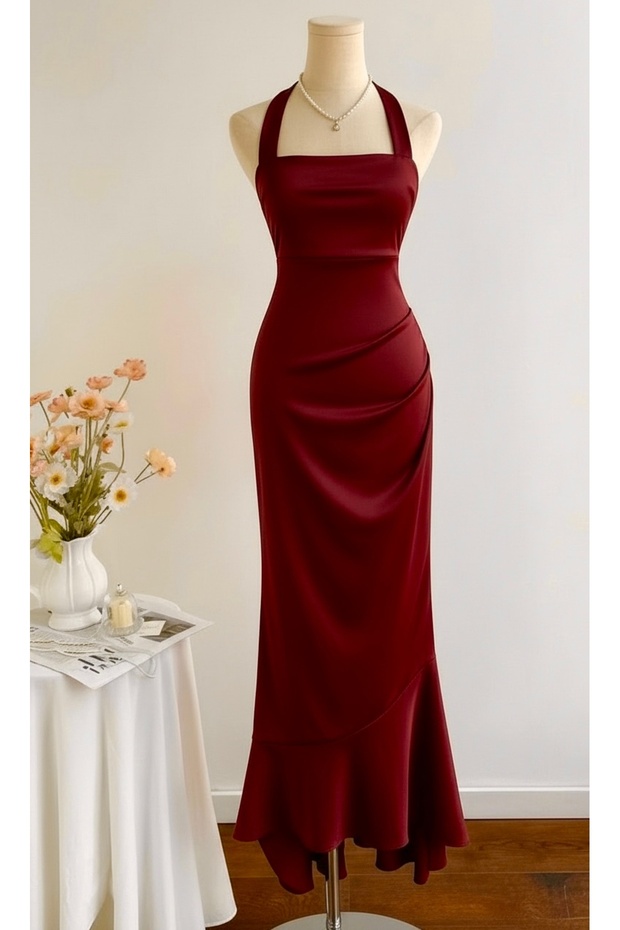 Melissa - Halter Neck Fish Form Flounce Maxi Dress