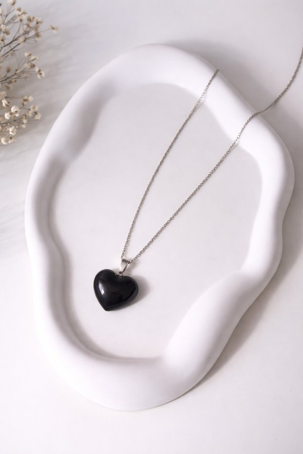 Women's Obsidian Natural Stone Heart Shaped Necklace with Steel Chain Protective Energy Stone