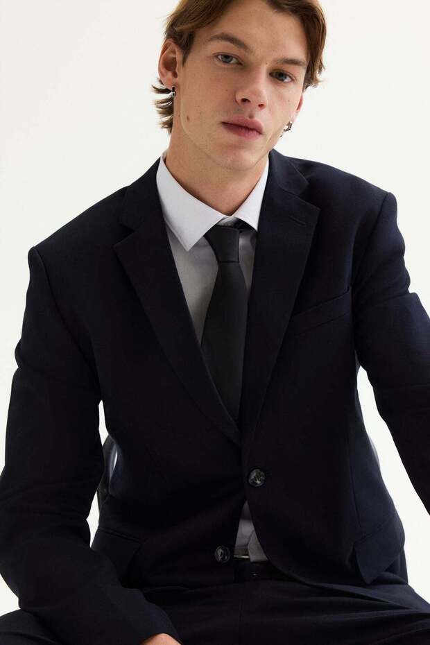 سترة ضيقة - 2