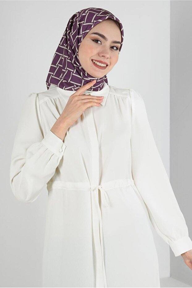 ALVINA وشاح بنمط مربع 8232