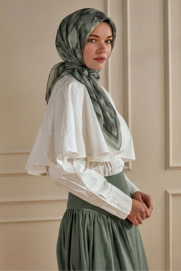 وشاح كاشي بنمط السحاب من كاجلا - 1