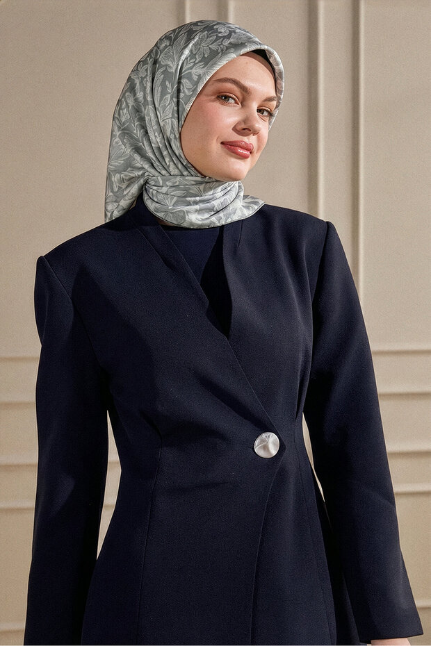 وشاح طبيعي بنمط الزنبق الرمادي - 1