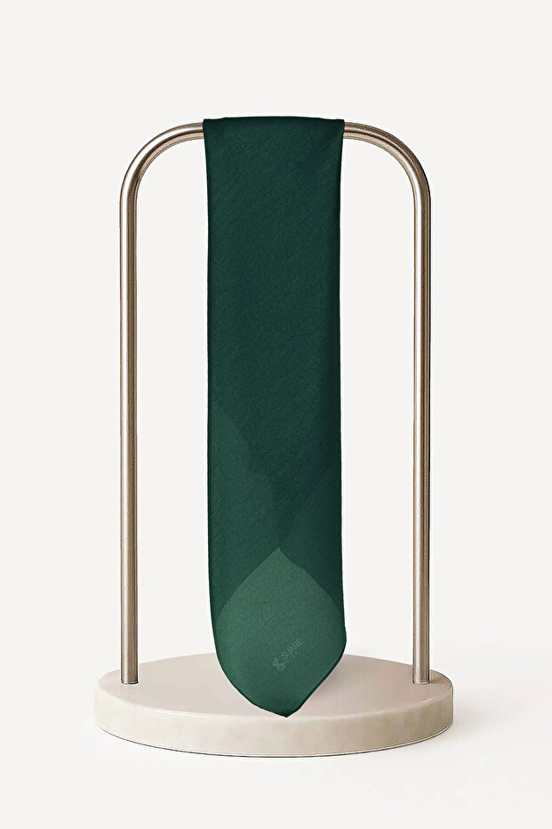 وشاح زمردي بلون العنبر السادة - 2