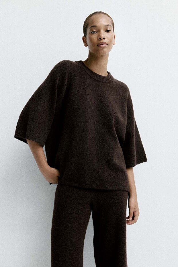 Short-sleeved jumper