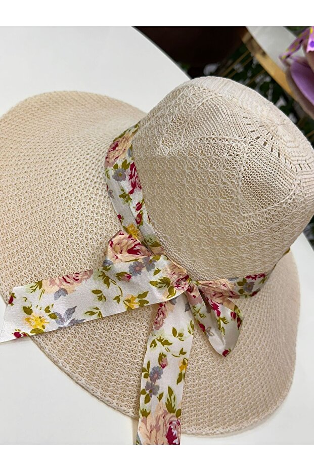 Μπεζ Καπέλο - Σχέδιο Παραλίας - 1