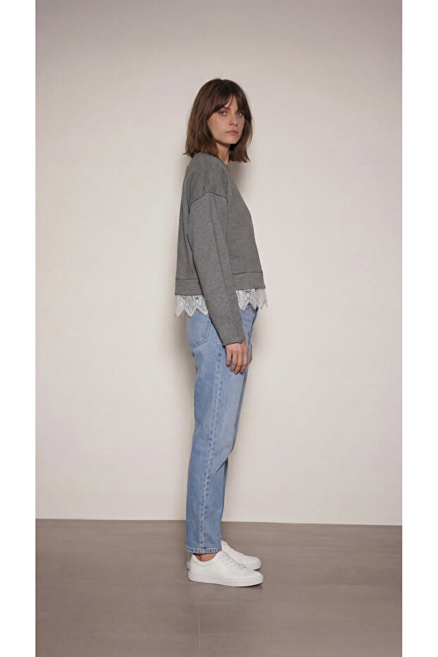 Eteği Dantelli İnterlok Sweatshirt - 2