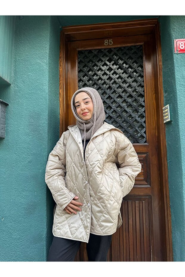 Oversize Kapüşonlu Kadın Kapitone Mont - 3