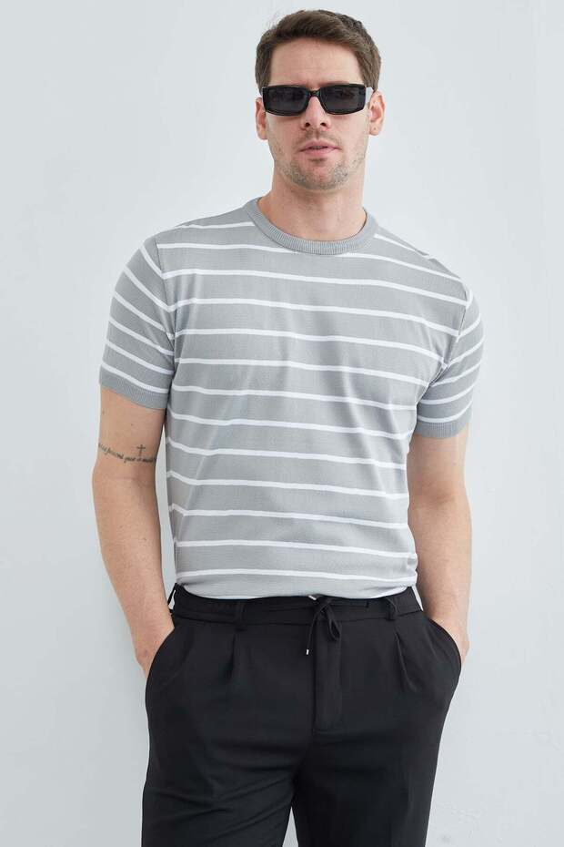 Striped Crew Neck Knitwear T-Shirt