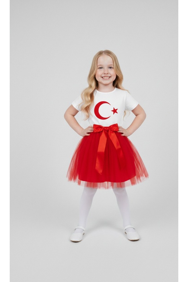 Girl's April 23Rd October 29Th Performance Outfit, White Short Sleeve T-Shirt with Star and Moon Design, Red Tutu Skirt Set