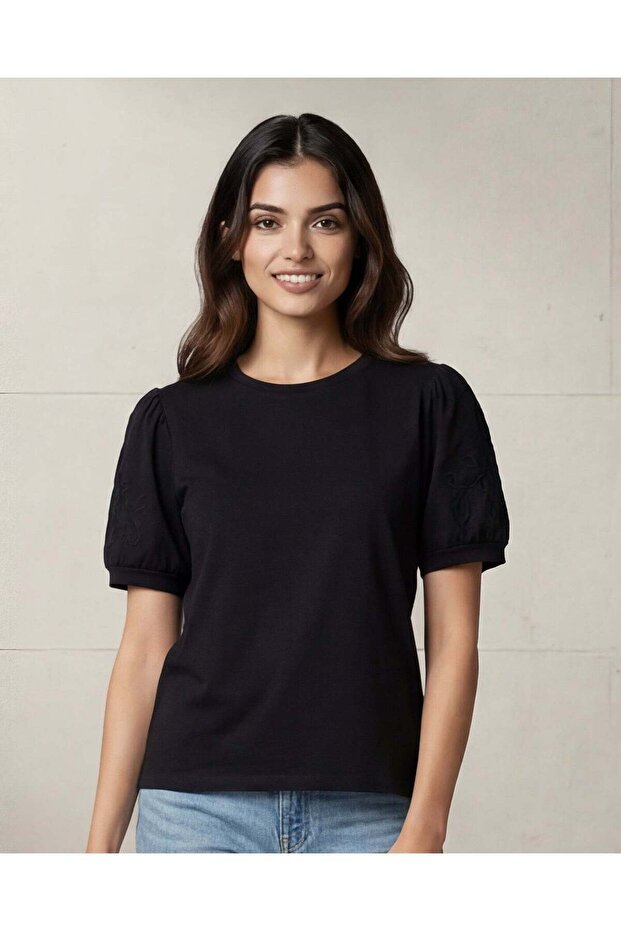 بلوزة نسائية سوداء سادة من الجيرسي - 6