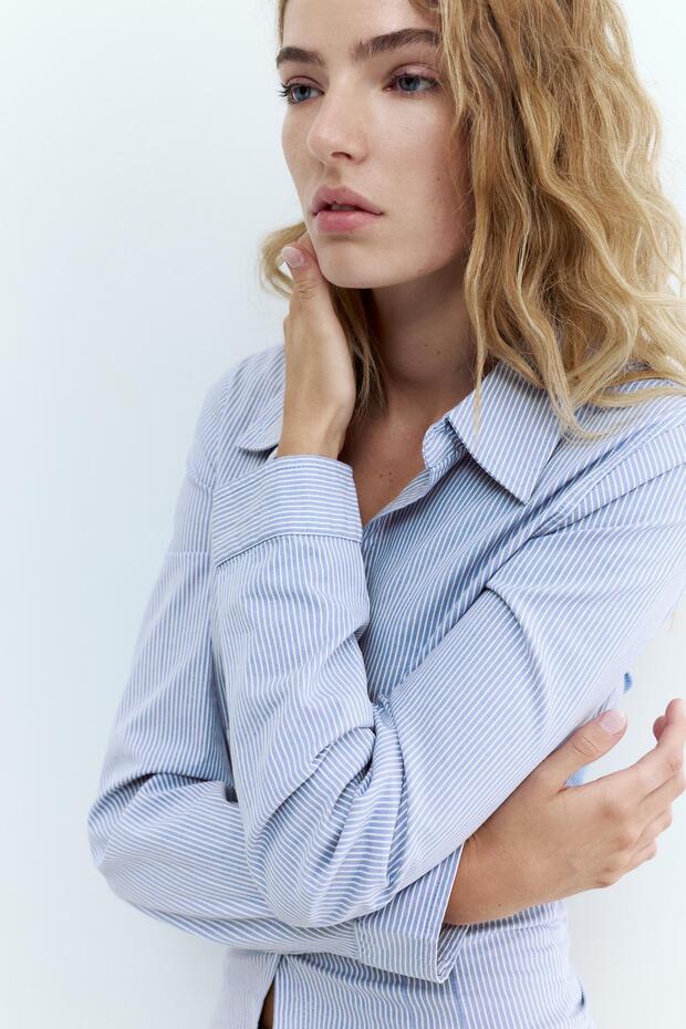 Poplin yırtmaçlı dar kesim gömlek - 4