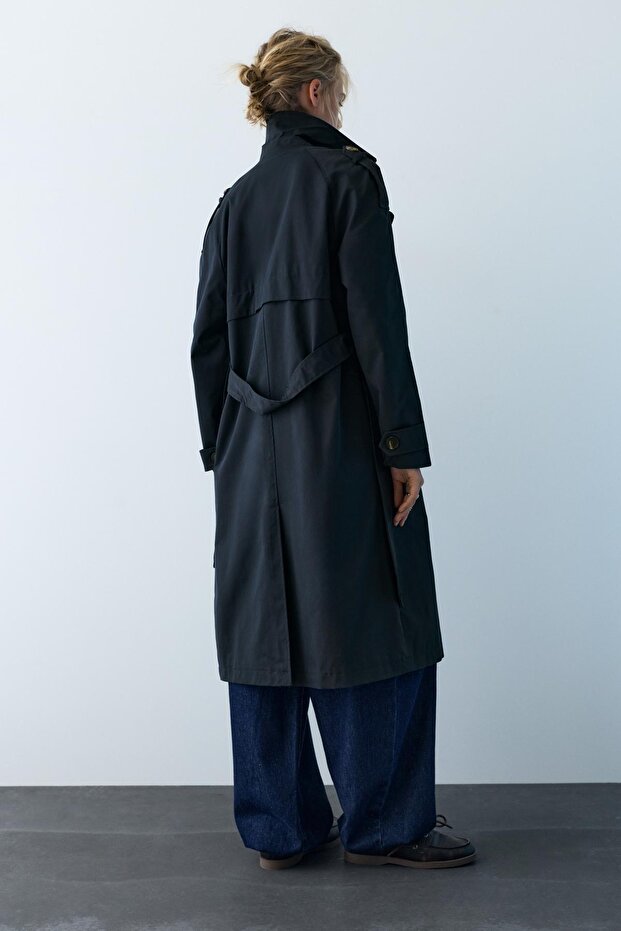 Kemerli trençkot - 5