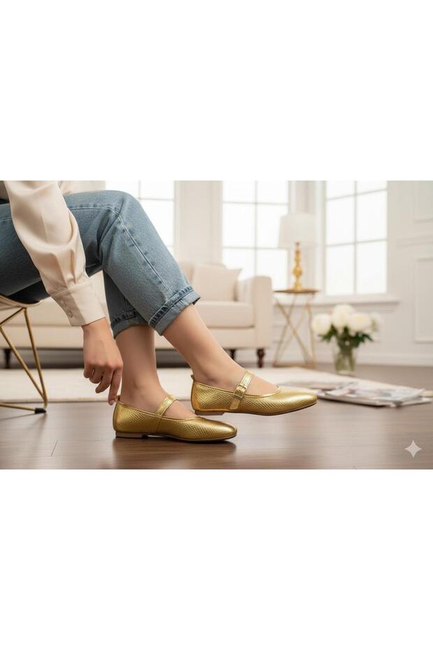 حذاء باليه نسائي متوسط ​​الارتفاع