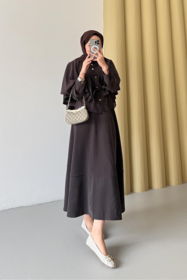 طقم عباءة باللون البني - 1