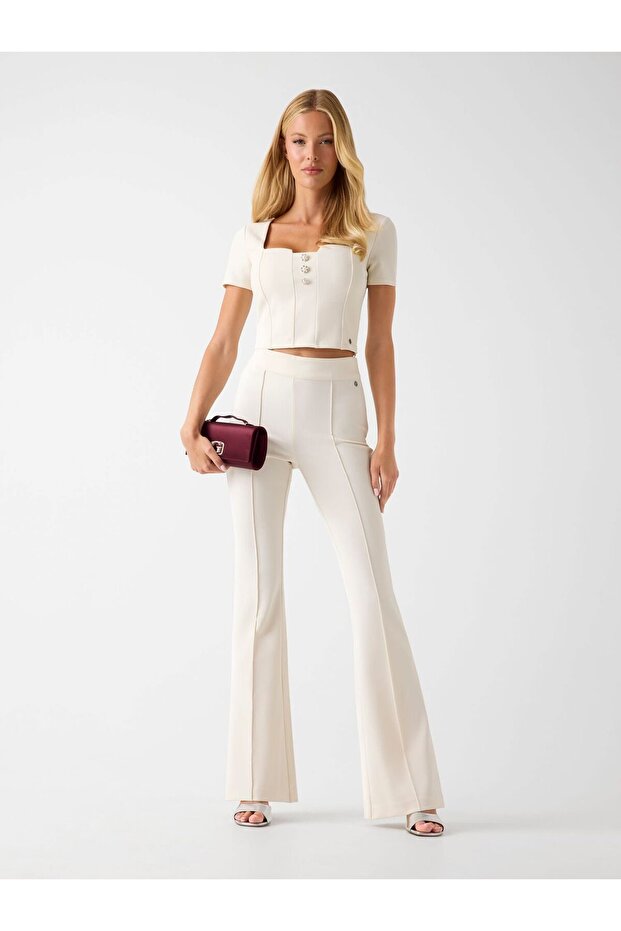 بنطلون واسع من الأسفل - 3