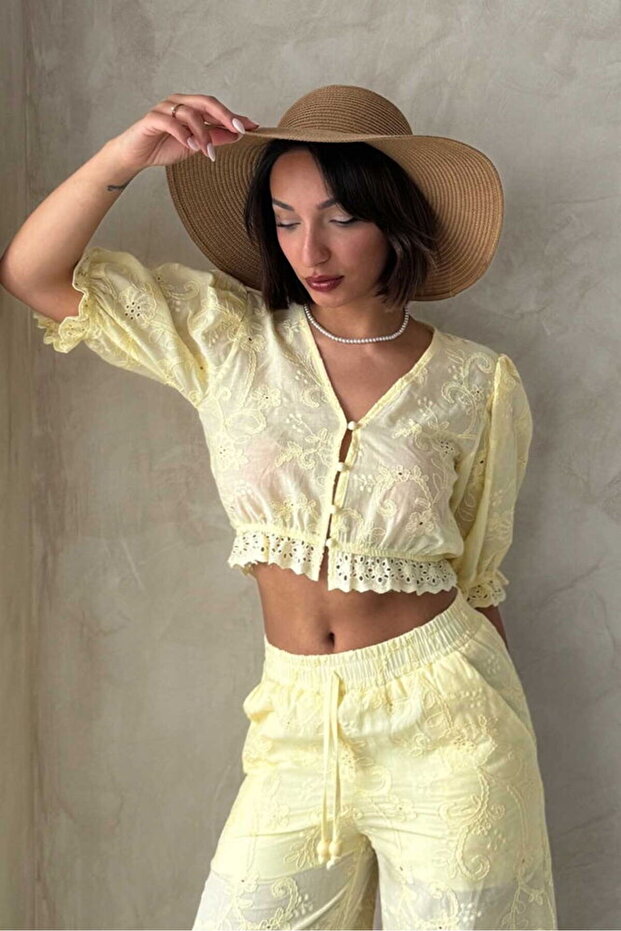 Embroidered Blouse with Scallop Detail - Yellow | D2875