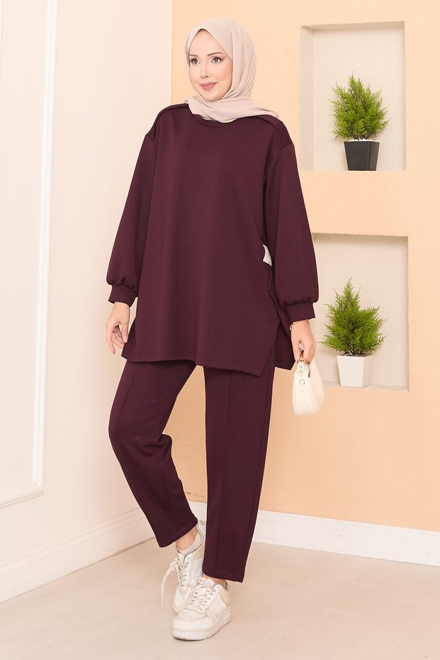 Asymmetrical Slit and Arma Detail Double Suit in Burgundy