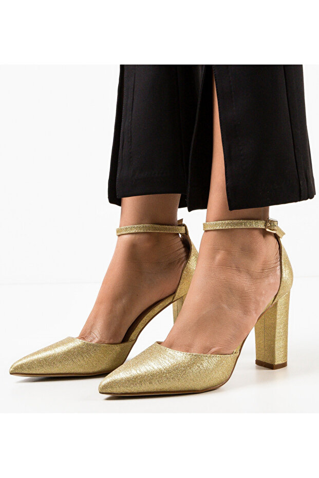 Tocuri înalte Nakara aurii - 1