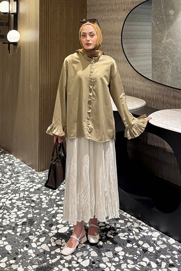 Ruffled Shirt in Mink Color