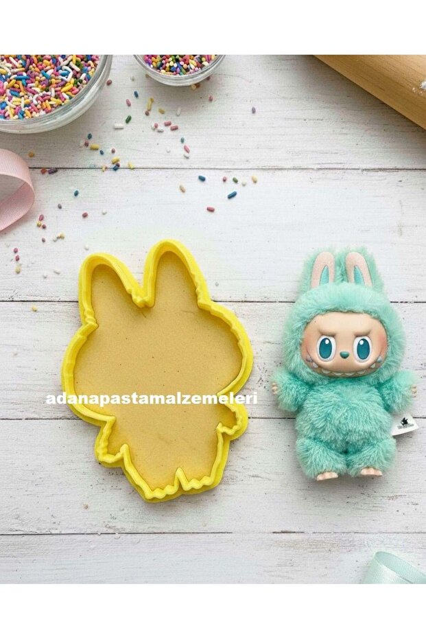 قالب كوكيز لابوبو 8 سم