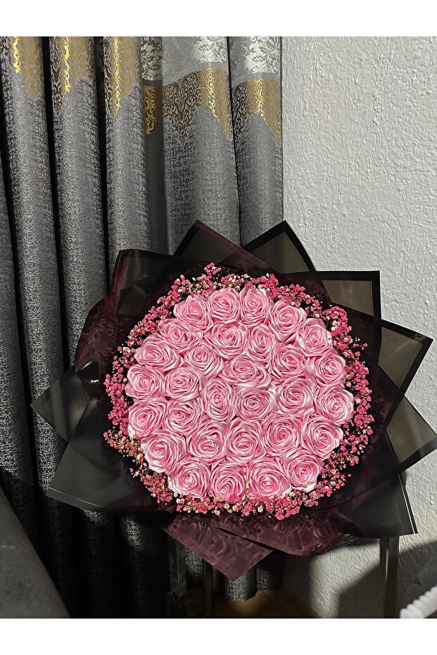 30-Piece Non-Fading Pink Rose Bouquet