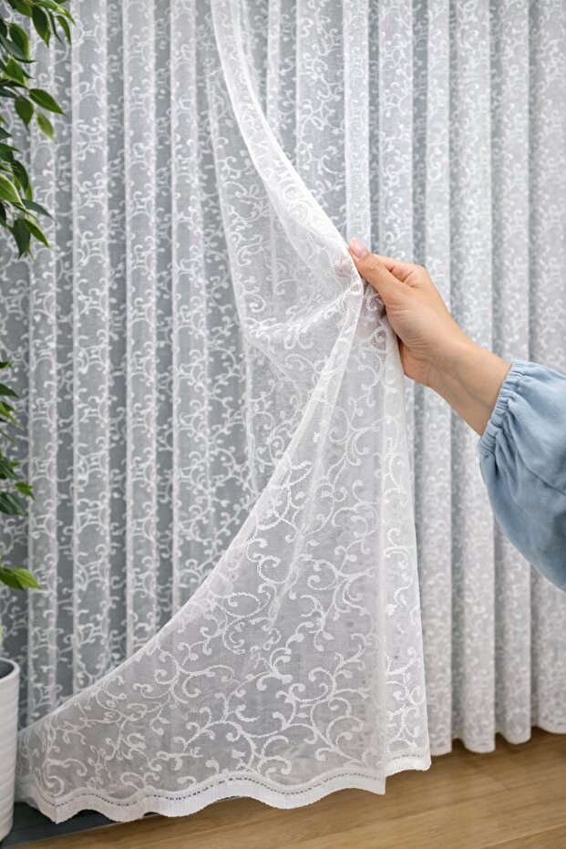 Liva Leaf Patterned Tulle Curtain 1/2.5 Medium Pleated Modern Living Room Tulle Wrinkle-Free Stylish Patterned Tulle with Cornice