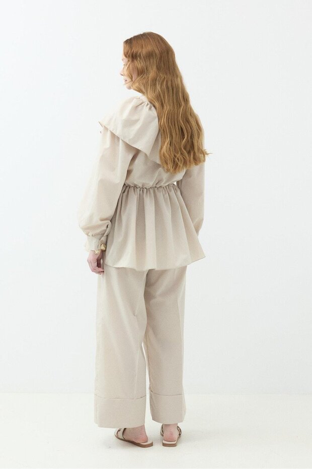 طقم بنطلون بتفاصيل كشكشة - 4