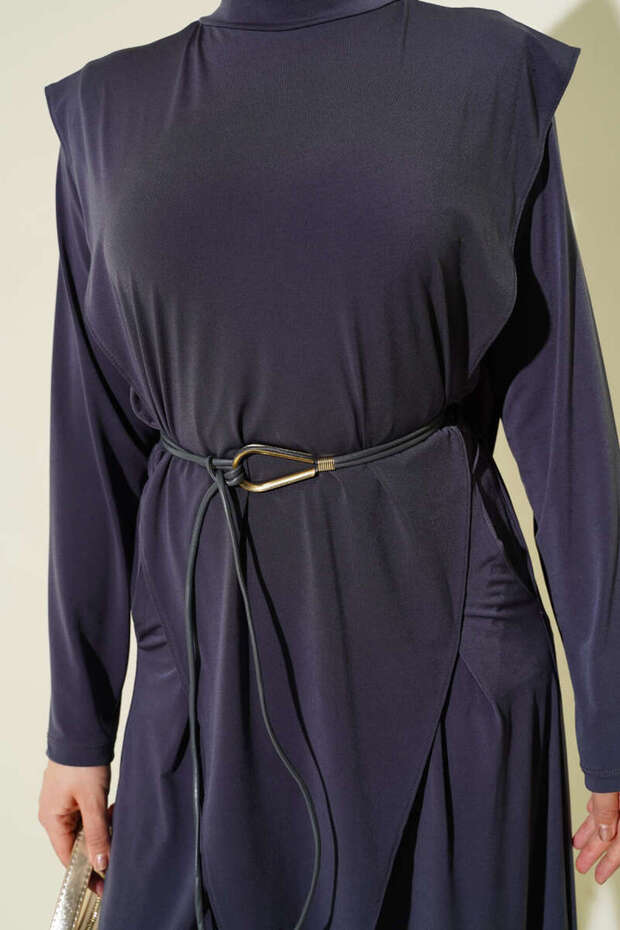 طقم ساندي مكون من قطعتين بحزام وتصميم غير متماثل - 2