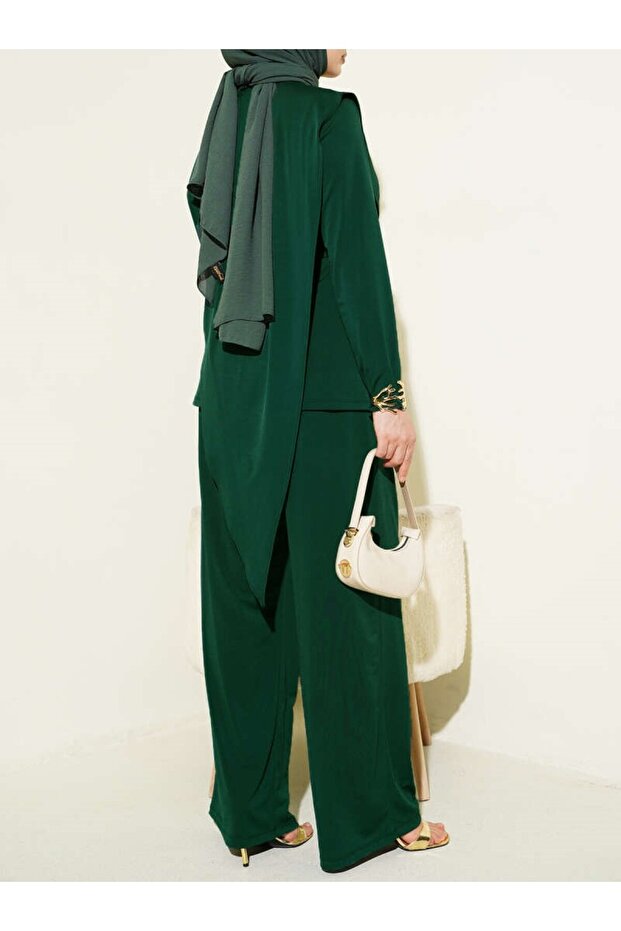 طقم ساندي مكون من قطعتين بحزام وتصميم غير متماثل - 3