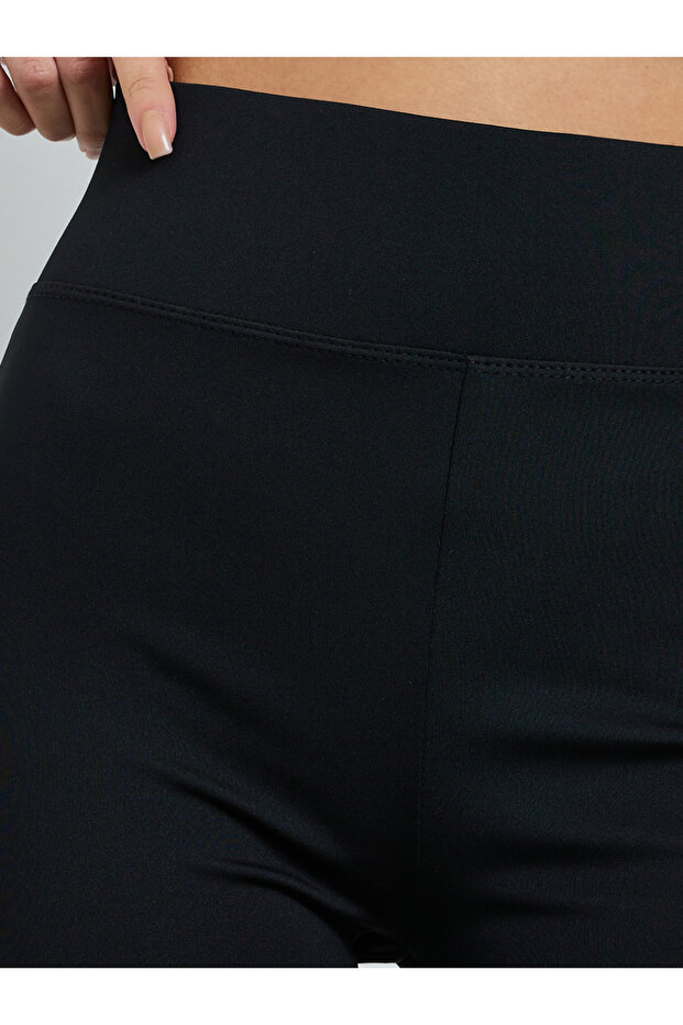 بنطال ضيق أسود واسع الأرجل - 3