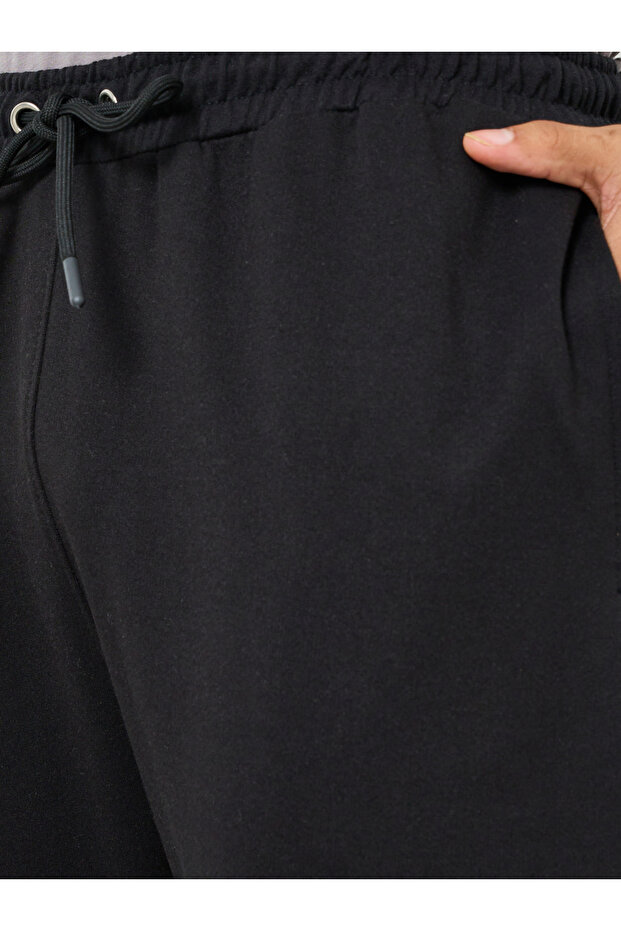 Men Black Solid Joggers with Drawstring - 3